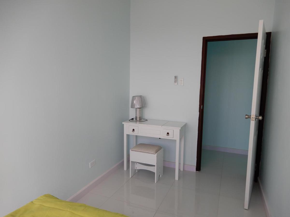 Oistins Bayview Apartments Christ Church Luaran gambar