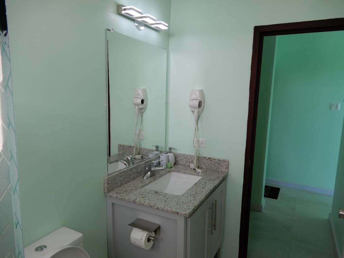 Oistins Bayview Apartments Christ Church Luaran gambar